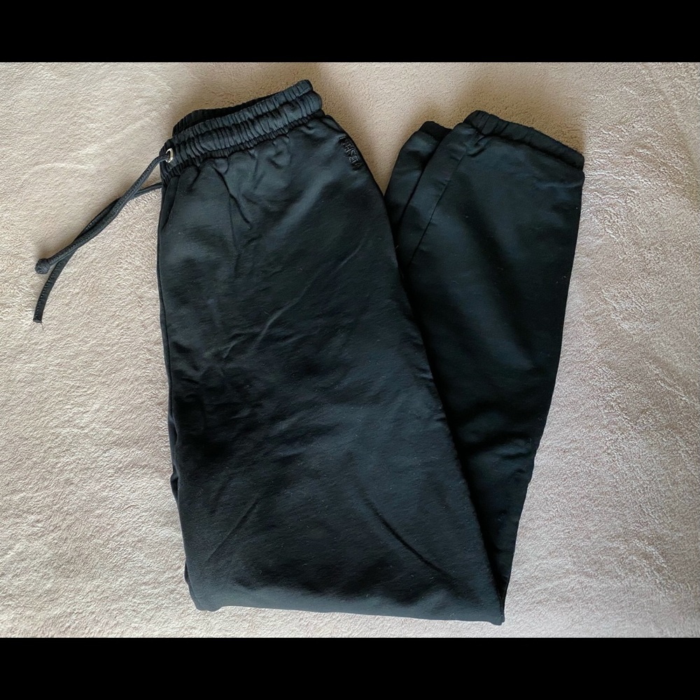 MESHKI Joggers